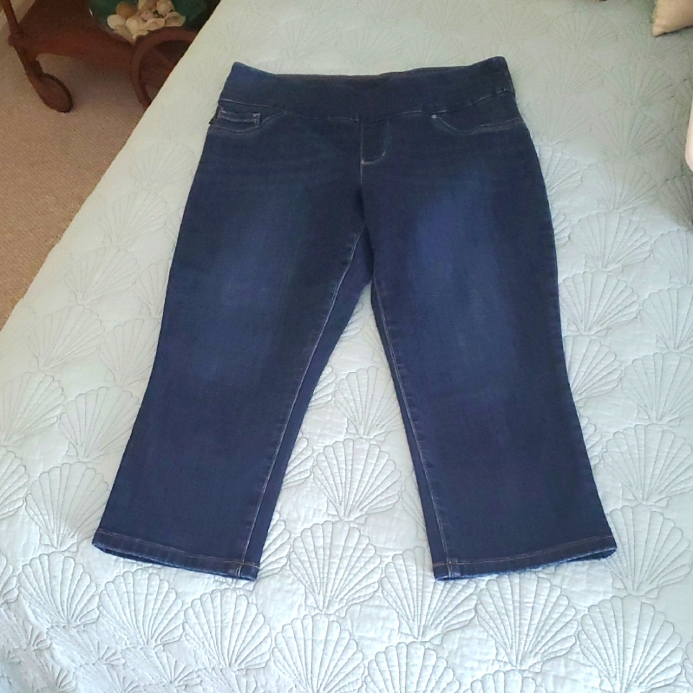 Lee denim capris